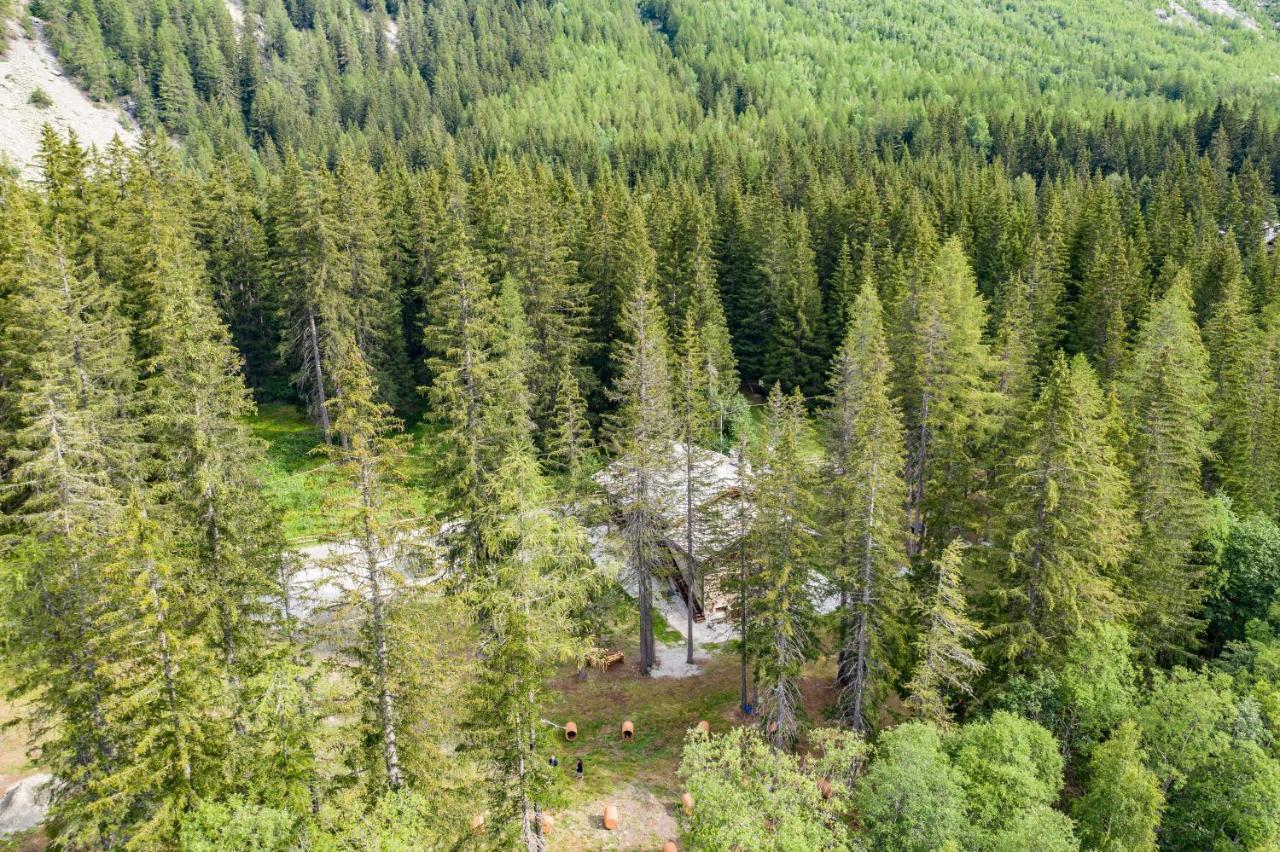 Wildhomes Wild Wolf Lodge Courmayeur Eksteriør billede