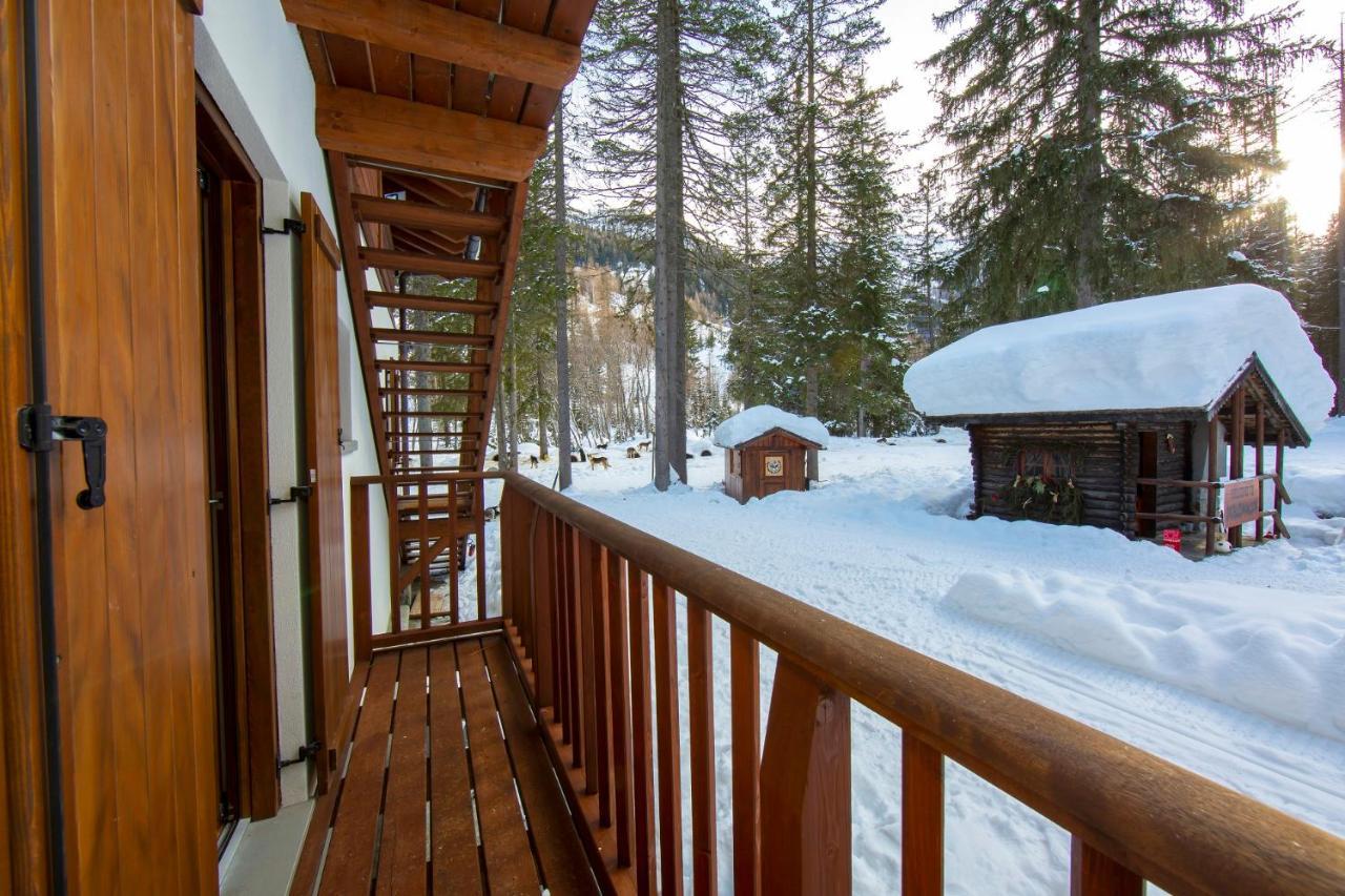 Wildhomes Wild Wolf Lodge Courmayeur Eksteriør billede