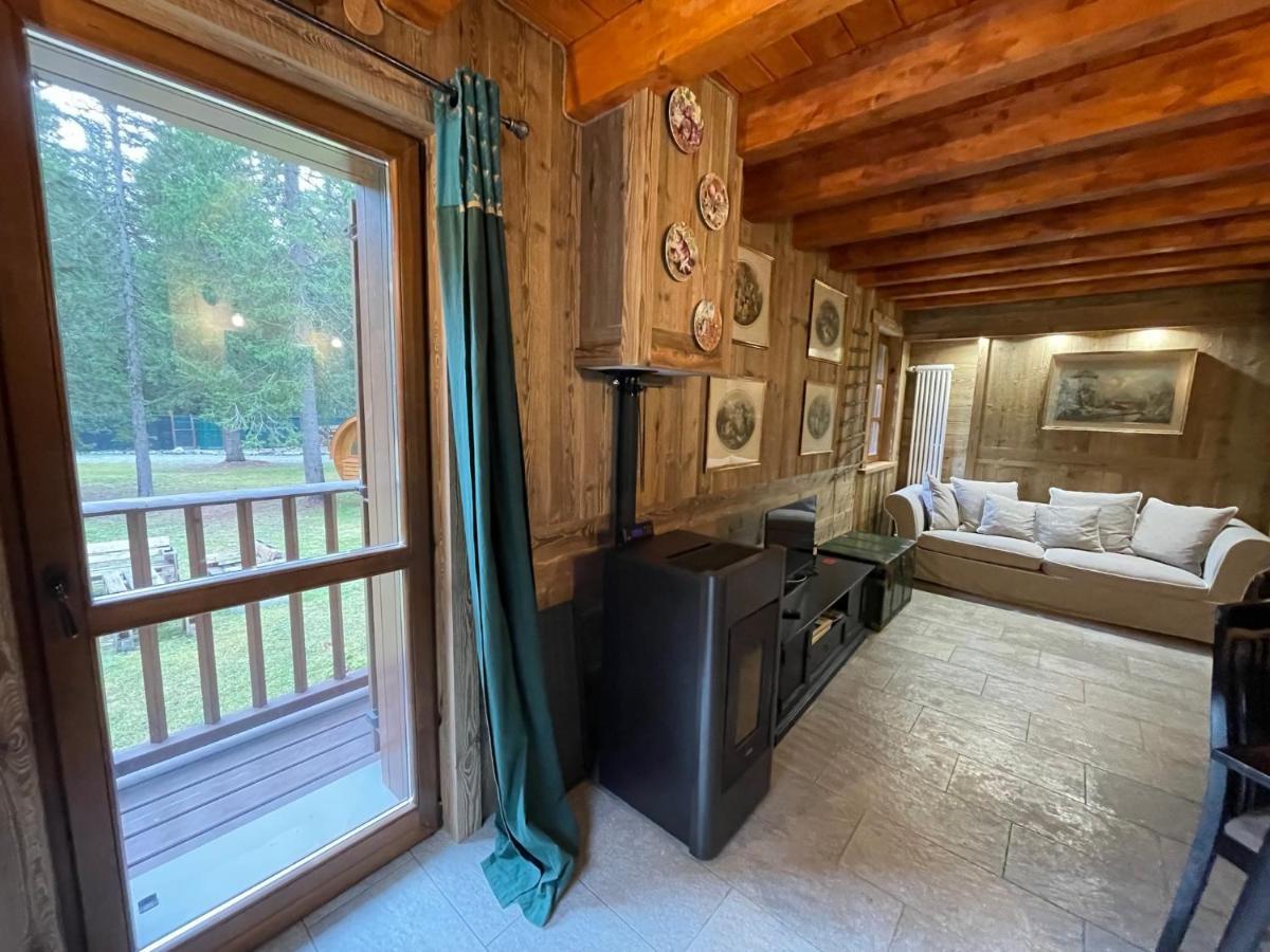 Wildhomes Wild Wolf Lodge Courmayeur Eksteriør billede